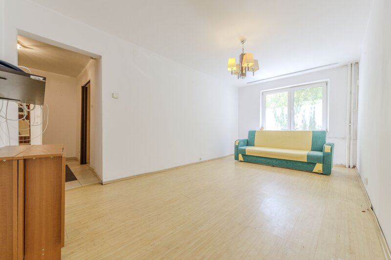 Rahova, Margeanului, dec., p/10 bloc reabilitat, teava pt. centrala in casa